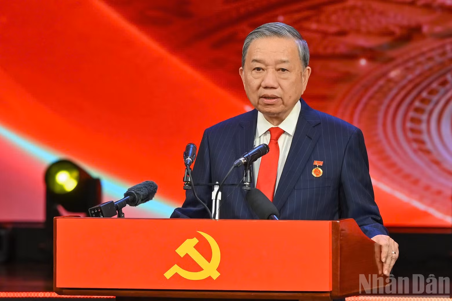 El secretario general del Partido Comunista de Vietnam, To Lam, interviene en la cita. (Foto: Nhan Dan)