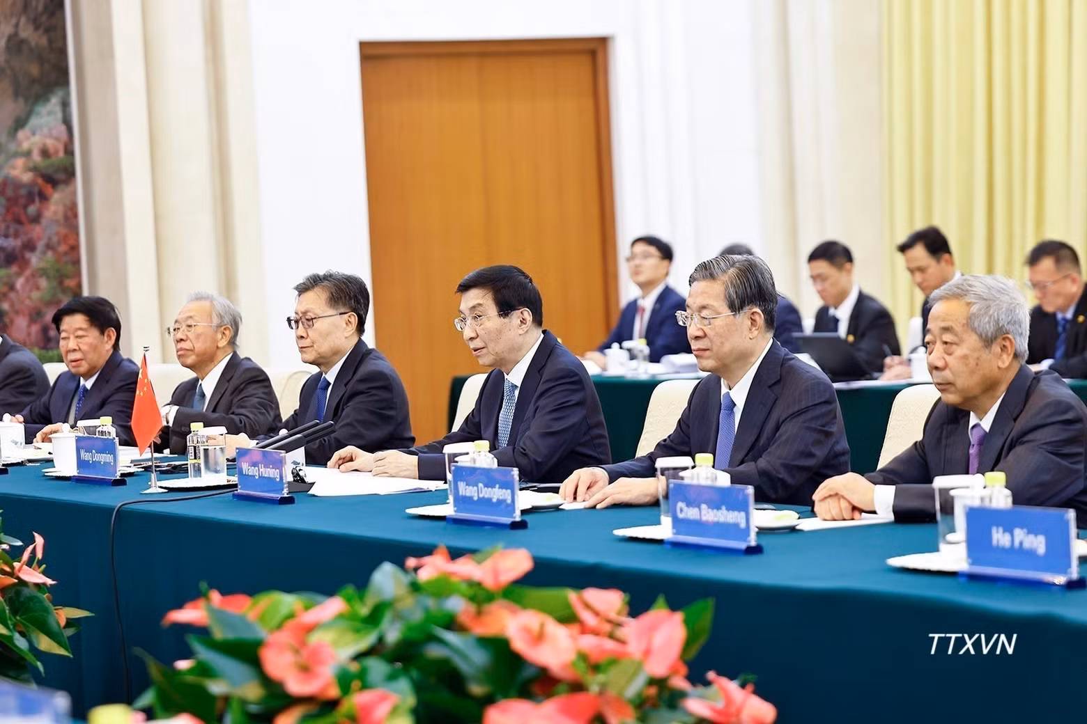Wang Huning, presidente del Comité Nacional de la Conferencia Consultiva Política del Pueblo Chino, en la cita. (Foto: VNA)
