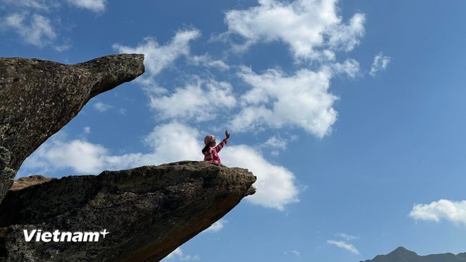 El Pico Delfín en Ta Xua. (Foto: VNA)