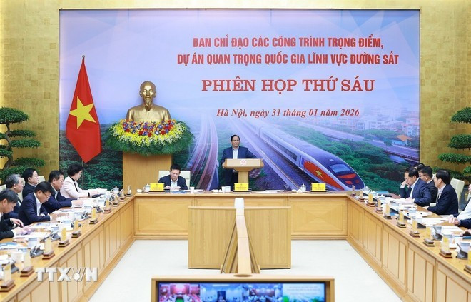 El primer ministro Pham Minh Chinh habla en la cita (Foto: VNA)