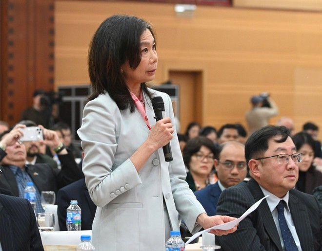La coordinadora residente de la ONU en Vietnam, Pauline Tamesis, interviene en la cita (Foto: VNA)