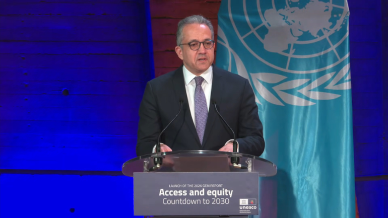 El director general de la Unesco, Khaled El-Enany, habla en la cita.