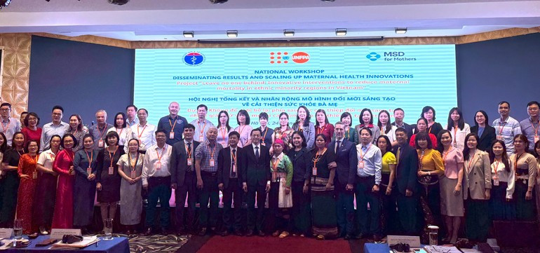 Asistentes a la cita.