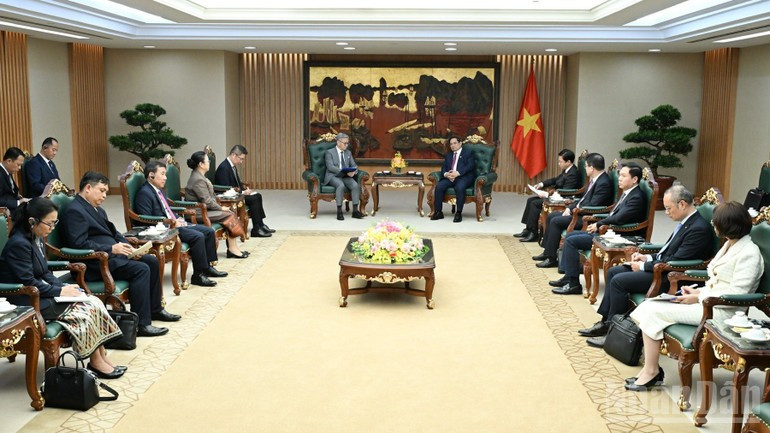 Escena del evento (Foto: Nhan Dan)