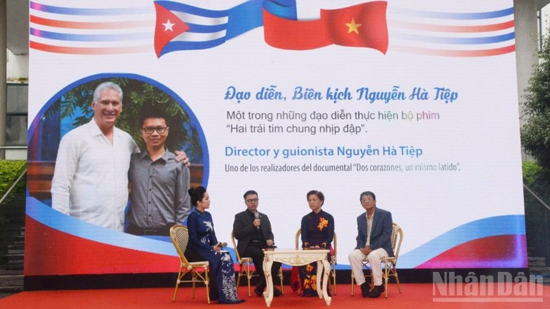 Delegados comparten en el evento (Foto: Nhan Dan)