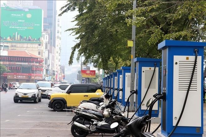 Aproximadamente el 50 por ciento de los autobuses de Ciudad Ho Chi Minh utilizan ahora energía limpia. (Foto: VNA)