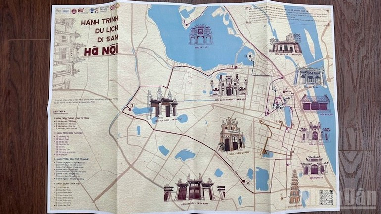 Un mapa donde se muestran reliquias famosas en el itinerario turístico de Hanói.