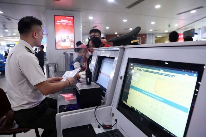 En el aeropuerto internacional de Noi Bai. (Foto: VNA) En el aeropuerto internacional de Noi Bai. (Foto: VNA)