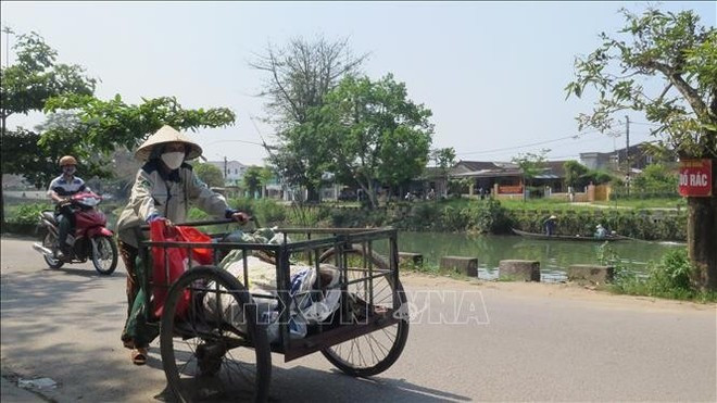Una recolectora en Hue. (Foto: VNA)