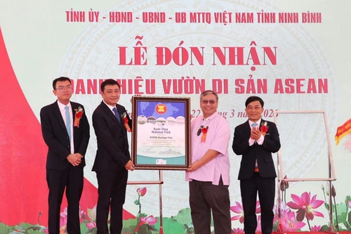 El Parque Nacional Xuan Thuy recibe título de Parque Patrimonial de la Asean. (Foto: Nhan Dan)