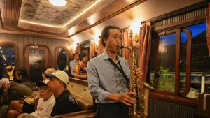 'Da Lat en una noche de borrachera', un recorrido para vivir la música y el paisaje de la ciudad montañosa