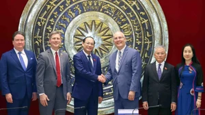 Vietnam y EE. UU. refuerzan lazos en visita de delegación bipartidista del Congreso estadounidense