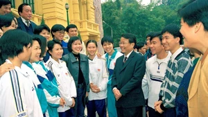 Expresidente vietnamita Tran Duc Luong: Un líder dedicado a la causa revolucionaria