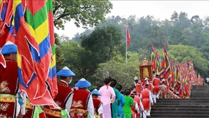 Un ritual del Festival del Templo Hung. (Fotografía: VNA)