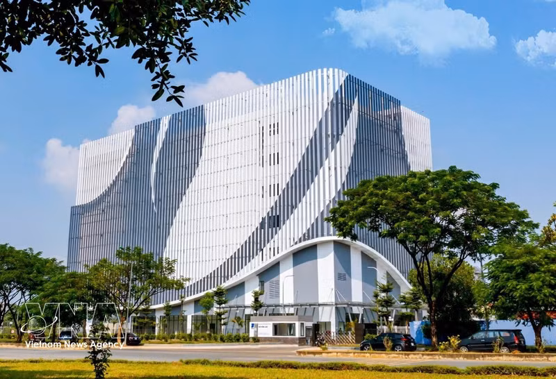 El Centro de datos (IDC) del Grupo de Correos y Telecomunicaciones de Vietnam (VNPT) en el Parque de Alta Tecnología de Hoa Lac, en Hanói. (Foto: VNA)