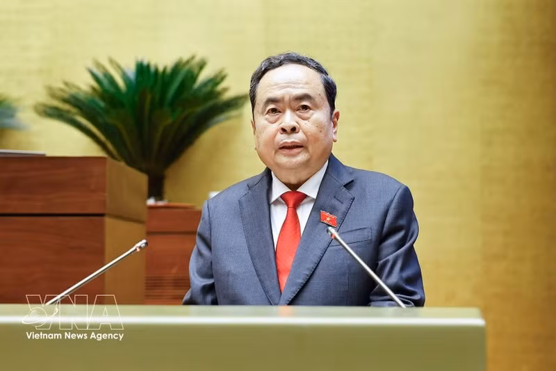 El presidente de la Asamblea Nacional de Vietnam, Tran Thanh Man, habla en la cita. (Foto: VNA)