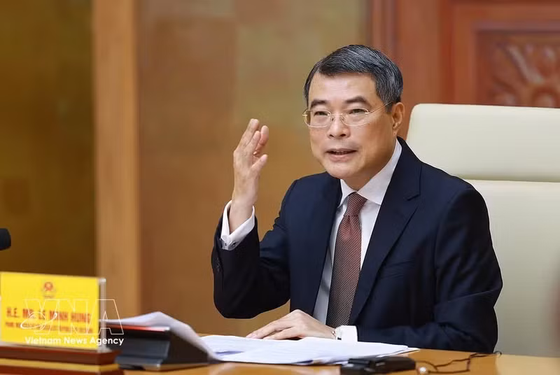 El primer ministro vietnamita, Le Minh Hung, habla en el evento. (Foto: VNA)
