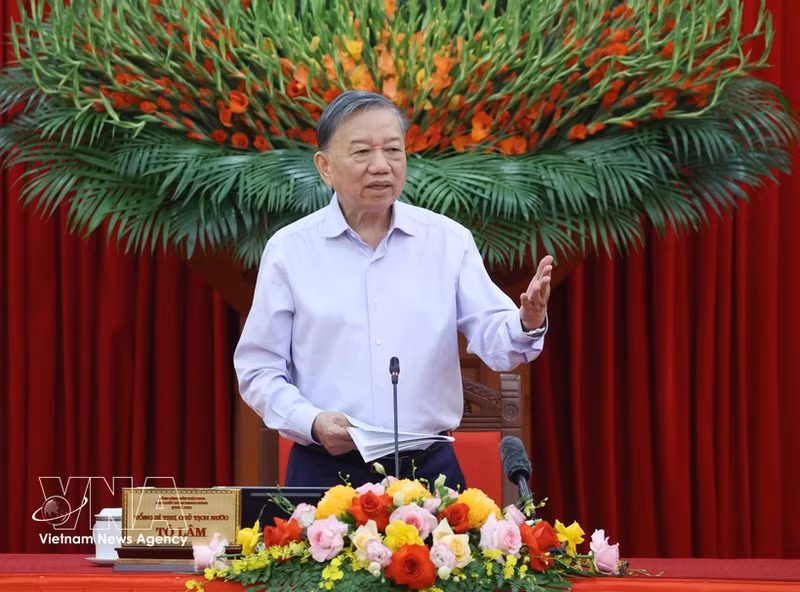 El secretario general del Partido Comunista de Vietnam y presidente de la República, To Lam, interviene en la cita. (Foto: VNA)