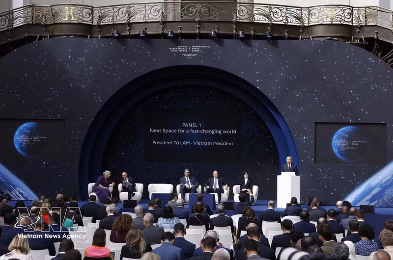 El secretario general del Partido Comunista y presidente de Vietnam, To Lam, interviene en la Cumbre Internacional del Espacio. (Foto: VNA)