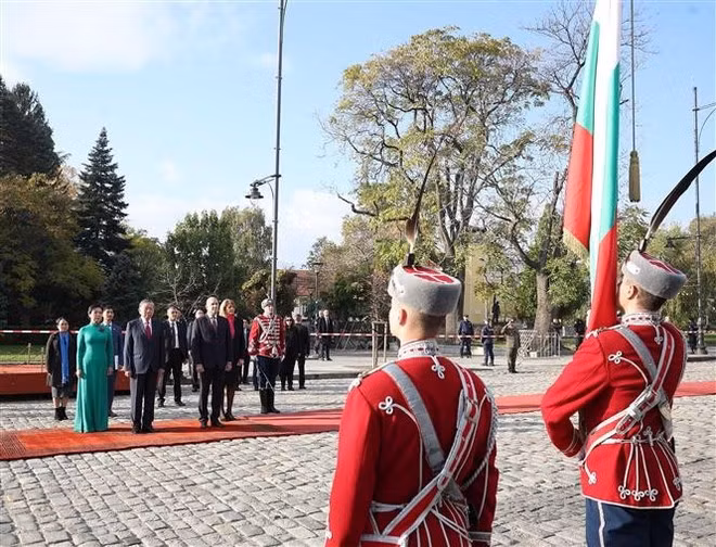 En la ceremonia de bienvenida. (Foto: VNA)