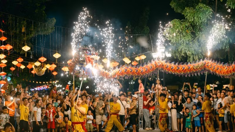 La fiesta se celebrará del 3 al 6 del presente mes, o sea, del 12 al 15 del octavo mes lunar. 