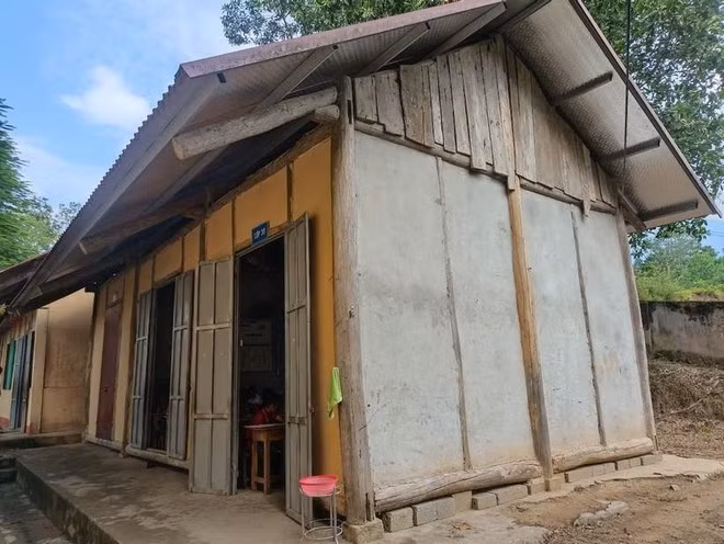 Aula temporal en la escuela primaria de Nghia Tam, en la provincia de Yen Bai. (Foto: VNA)
