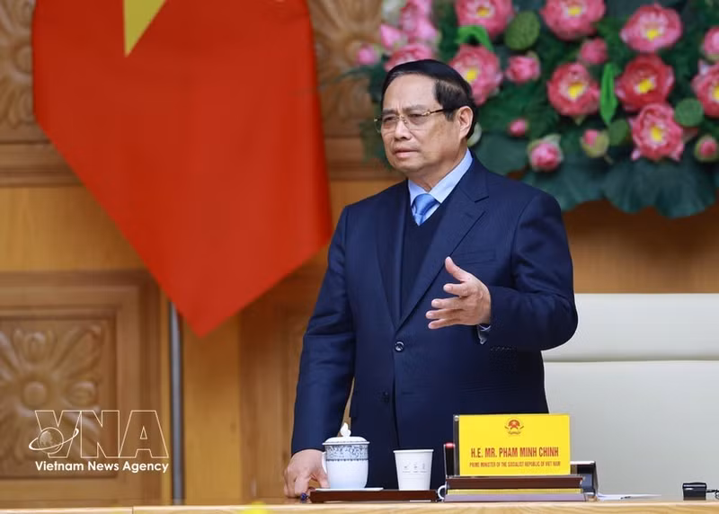 El primer ministro de Vietnam, Pham Minh Chinh, se reúne en Hanói con una delegación de 37 empresas japonesas. (Foto: VNA)