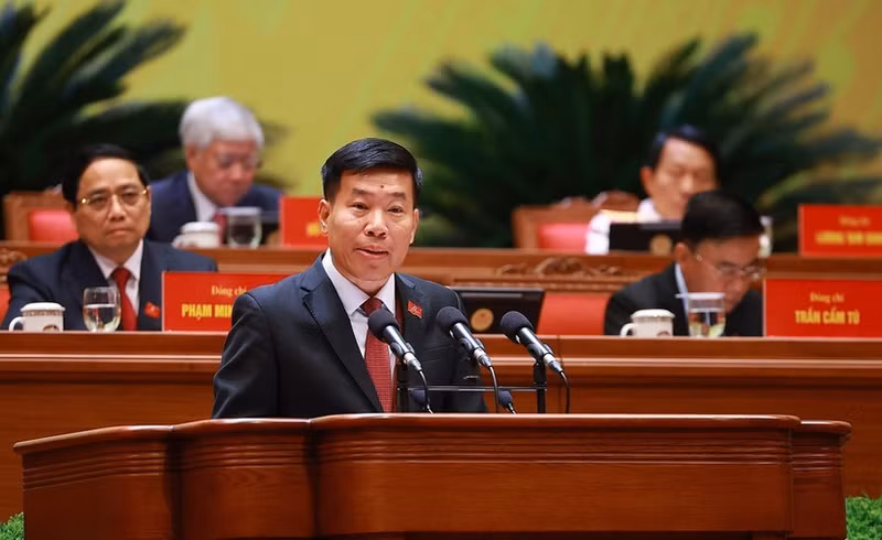 El viceministro de Relaciones Exteriores Nguyen Manh Cuong interviene en la sesión. (Foto: VNA)