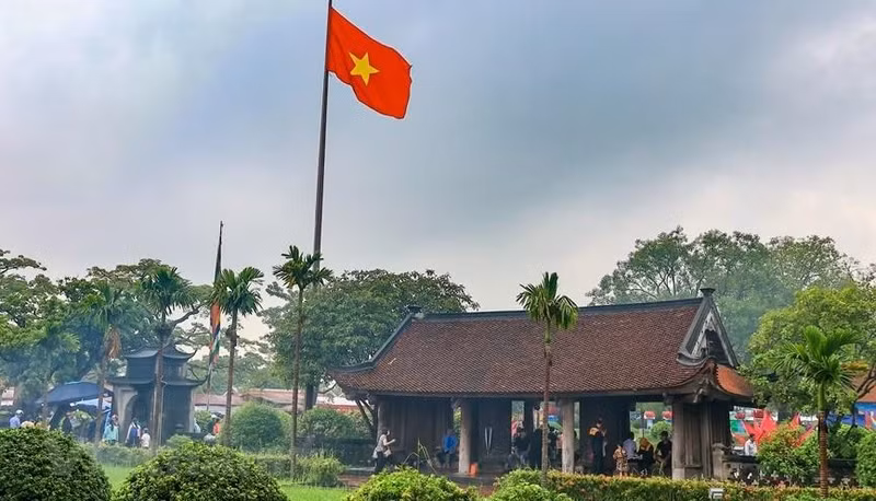 La pagoda de Keo, cuyo nombre es Than Quang Tu, está ubicada en el pueblo de Dung Nhue, comuna de Duy Nhat, distrito de Vu Thu.