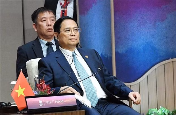 El primer ministro vietnamita, Pham Minh Chinh, en la 43 Cumbre del bloque regional. El primer ministro vietnamita, Pham Minh Chinh, en la 43 Cumbre del bloque regional.