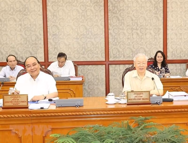 El secretario general del PCV, Nguyen Phu Trong y el presidente Nguyen Xuan Phuc en la cita.