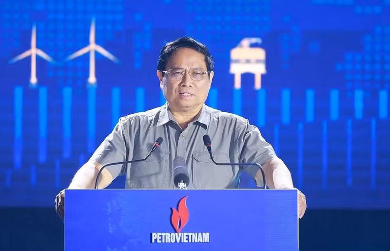 El primer ministro Pham Minh Chinh pronuncia un discurso en el evento (Foto: VNA)
