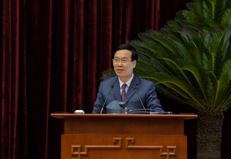 El miembro del Buró Político y permanente del Secretariado del Comité Central del Partido Comunista de Vietnam, Vo Van Thuong. habla en el evento (Fotografía: qdnd.vn)