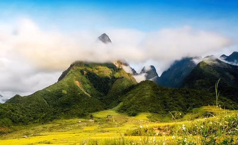 Aquí los fotógrafos pueden dar rienda suelta a su creatividad gracias el movimiento de las nubes sobre las montañas.
