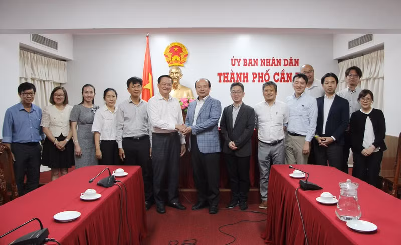 Delegados en el evento (Foto: cantho.gov.vn)