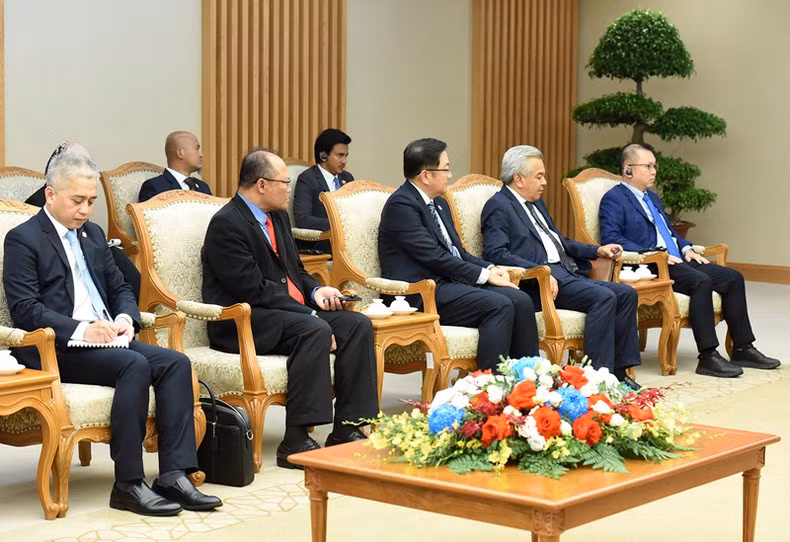 La delegación del canciller de Malasia.