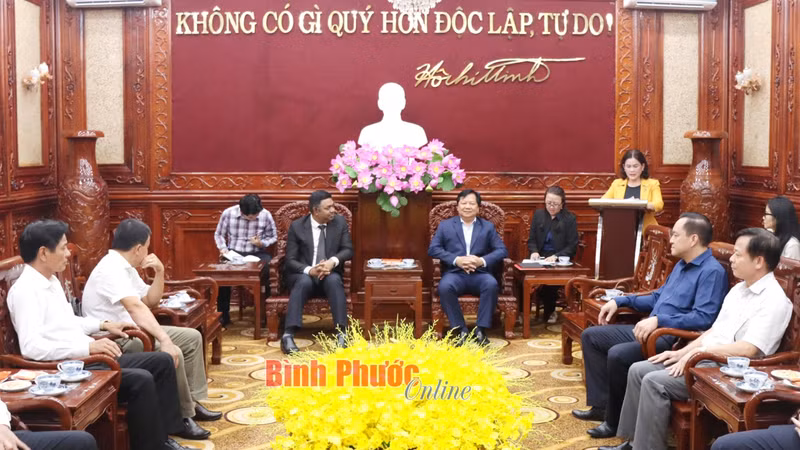 En el evento (Foto: baobinhphuoc.com.vn)