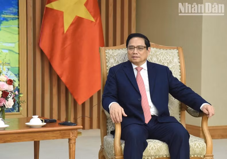 El jefe de Gobierno vietnamita habla en el encuentro.