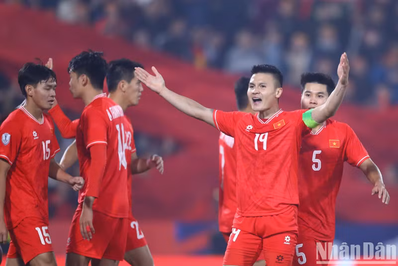 Jugadores vietnamitas (Foto: Nhan Dan)