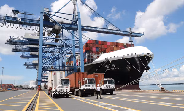 El sector de la IED sigue siendo el pilar exportador de la economía de Vietnam. (Foto: VNA)