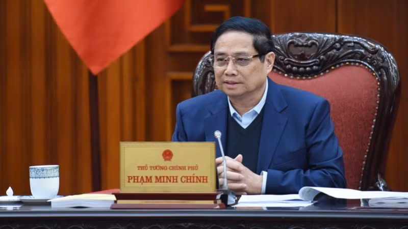 El primer ministro vietnamita, Pham Minh Chinh, preside la reunión (Foto: Nhan Dan)