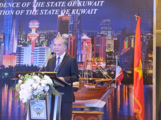 El vicepresidente del Comité Popular de Ciudad Ho Chi Minh Ngo Minh Chau habla en el evento. (Fotografía: sggp.org.vn)