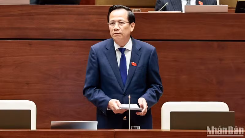 El ministro de Trabajo, Inválidos de Guerra y Asuntos Sociales de Vietnam, Dao Ngoc Dung. 