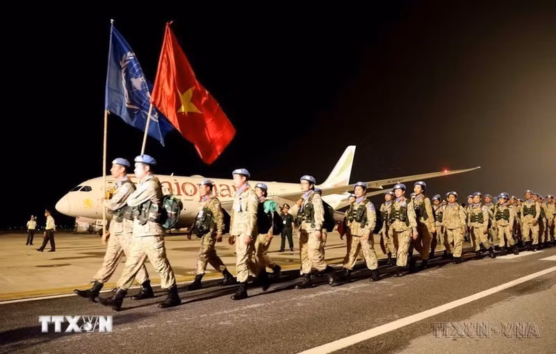 El primer equipo de Ingeniería completó con éxito la misión en la Fuerza Provisional de Seguridad de las Naciones Unidas para Abyei (UNISFA) y regresó a Vietnam (Hanói, 15 de agosto de 2023).