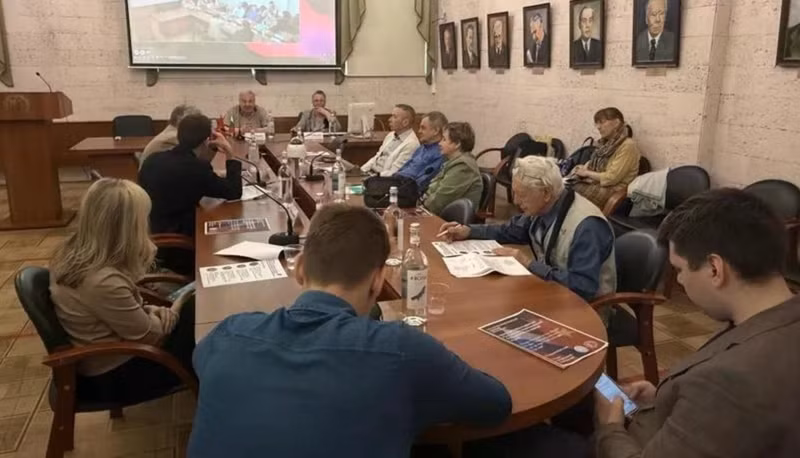 En el simposio (Foto: VNA)