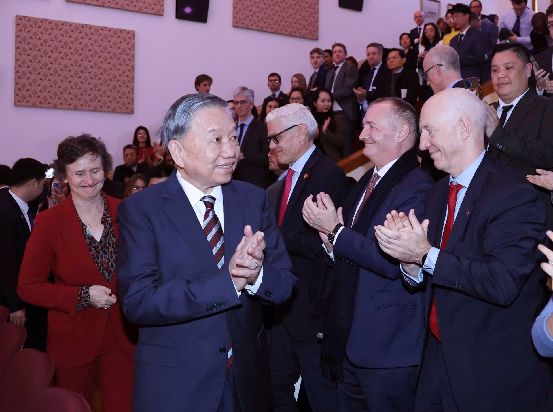 El secretario general del Partido Comunista de Vietnam, To Lam, en el evento.
