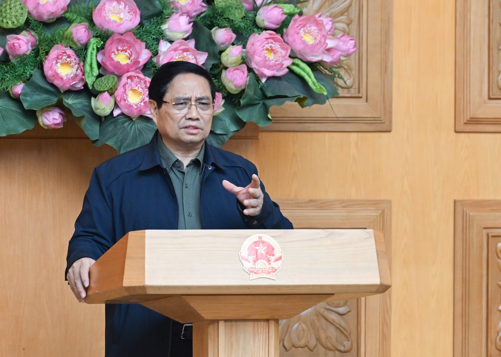El primer ministro de Vietnam, Pham Minh Chinh, interviene en la sesión.
