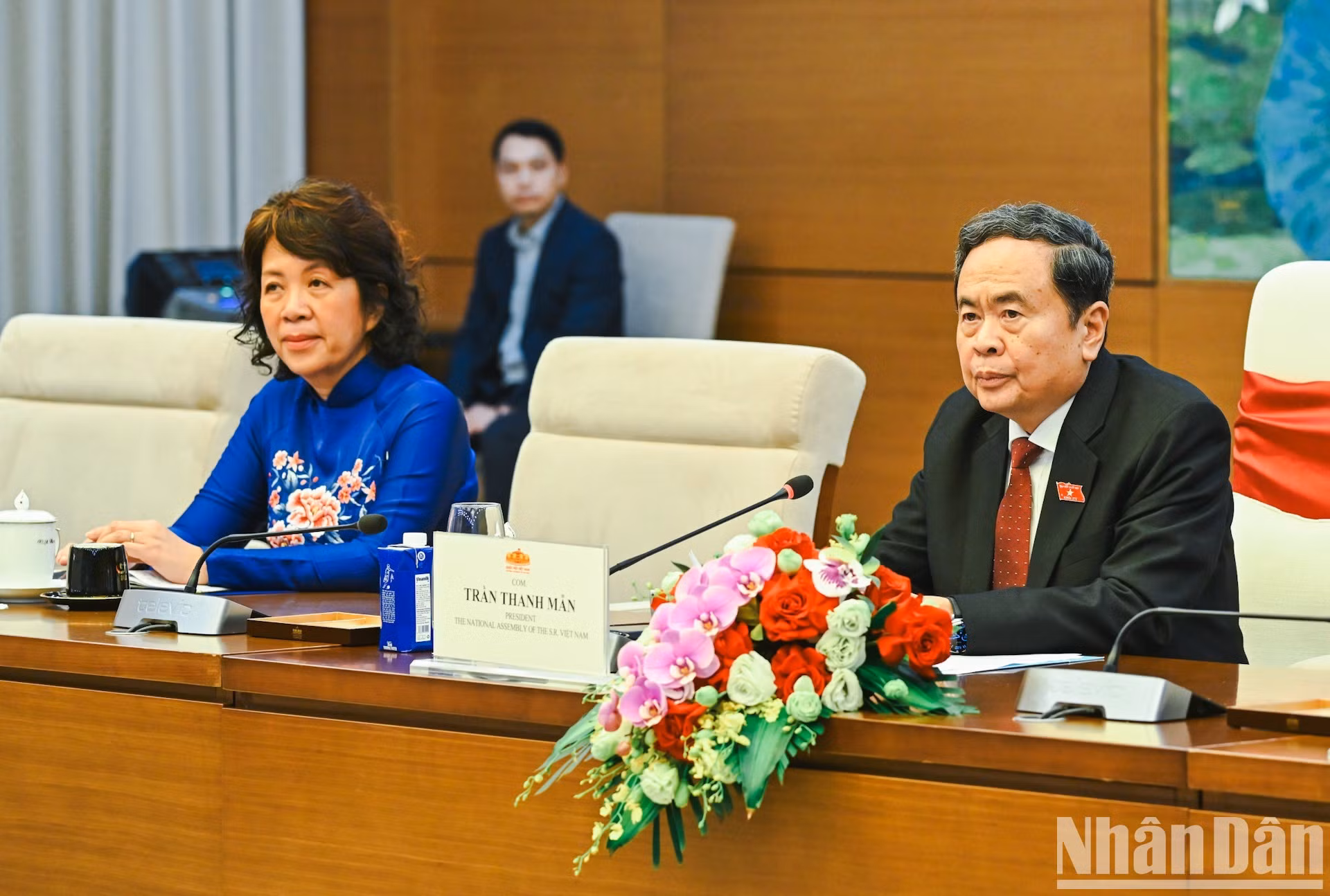 El presidente de la Asamblea Nacional de Vietnam, Tran Thanh Man, tiene la palabra.
