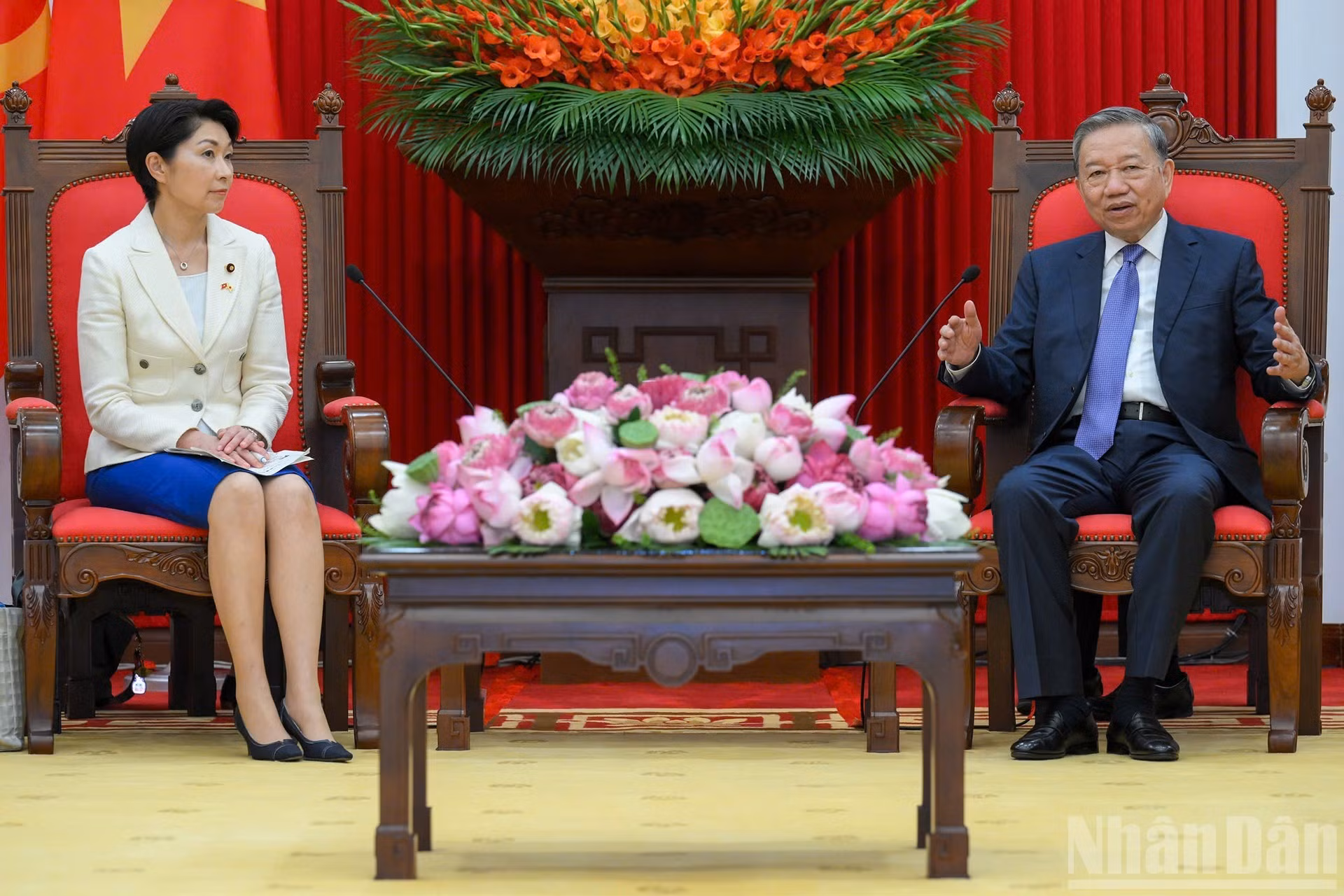 [Foto] Líder del PCV recibe a delegación de la Alianza Parlamentaria de Amistad Japón-Vietnam