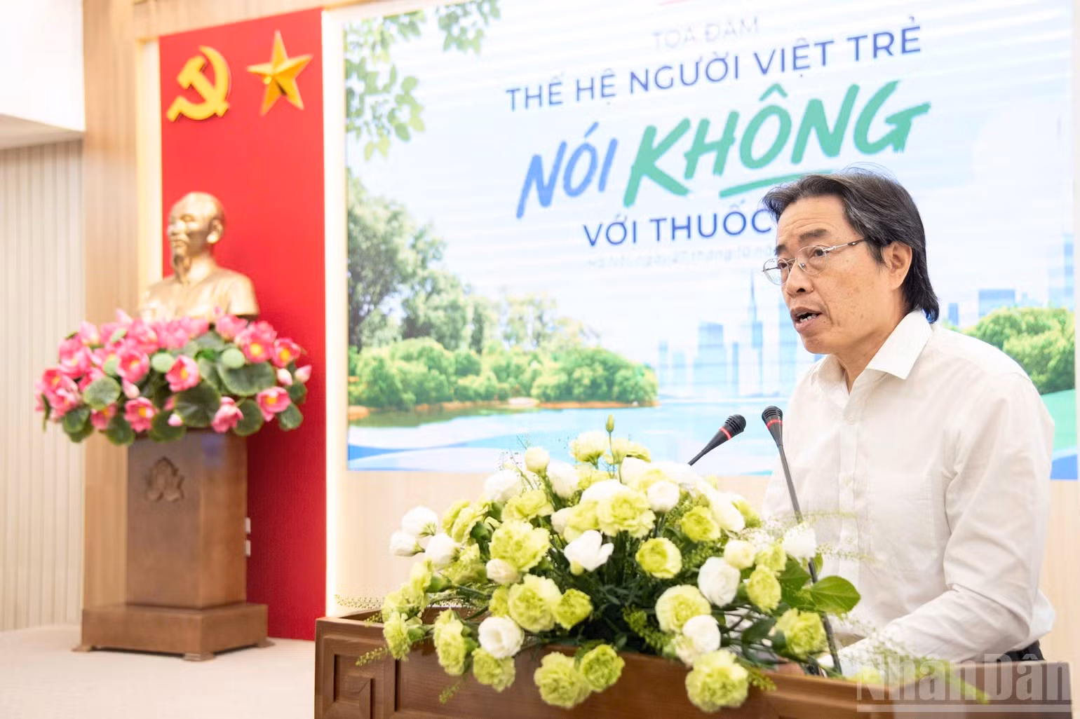Dang Hoa Nam, vicepresidente permanente de la Asociación de Vietnam para la Protección de los Derechos de la Infancia.